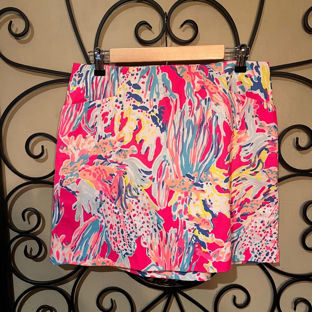 Lilly Pulitzer Ladies Skirt.